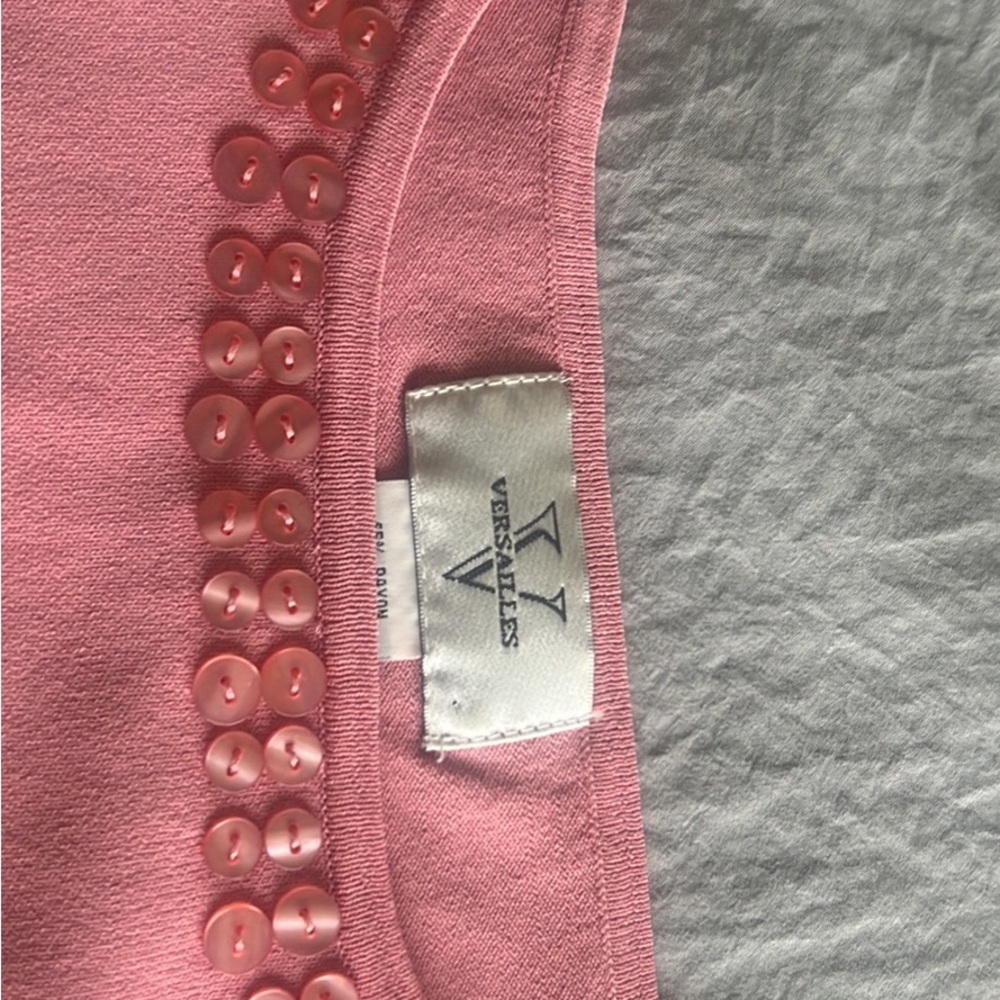 Women’s top - Picture 2 of 4